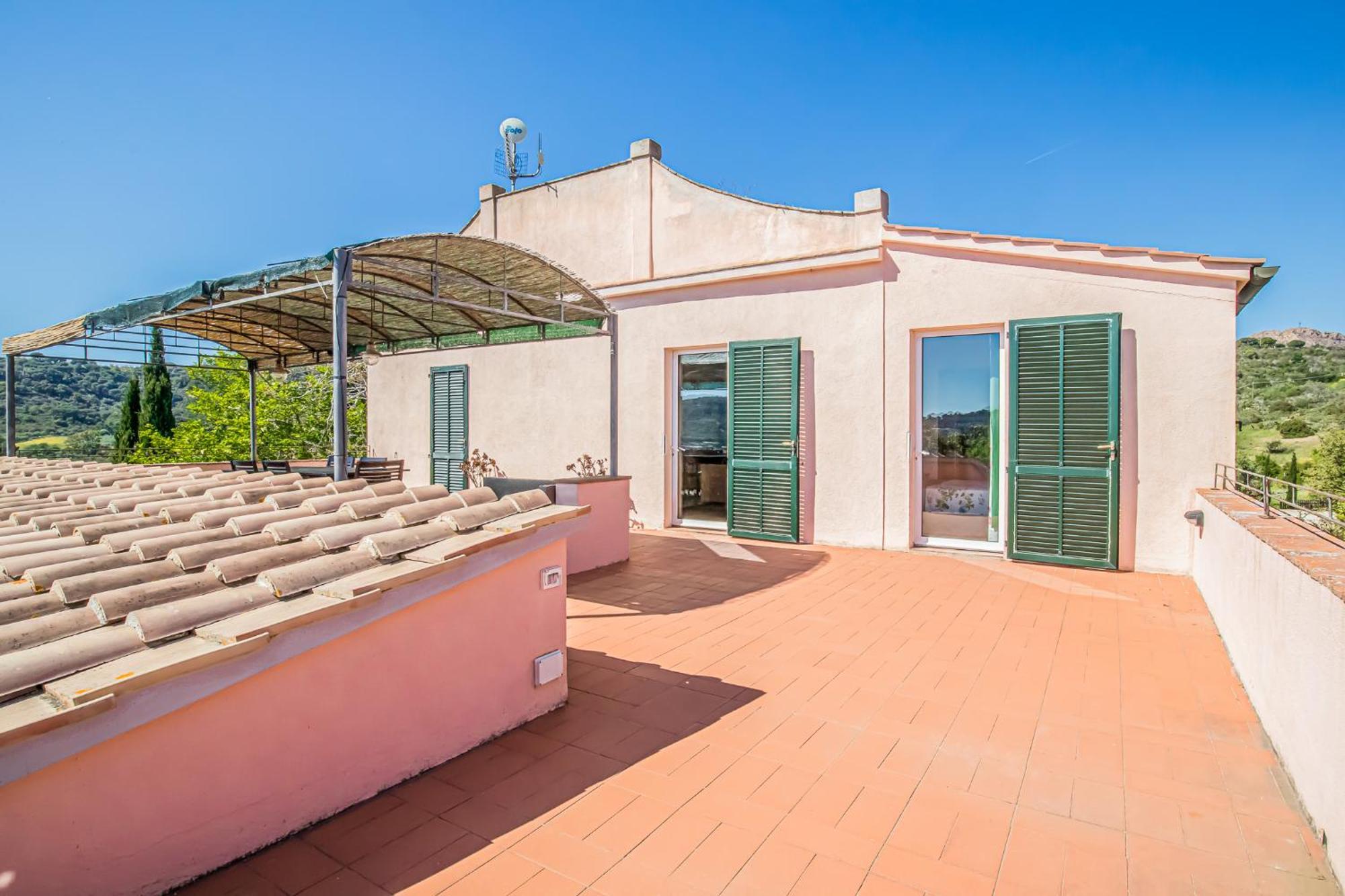 Casale Le Pitte Villa Porto Azzurro Ngoại thất bức ảnh