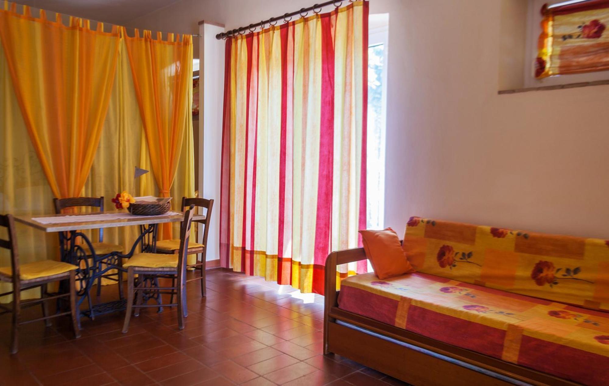Casale Le Pitte Villa Porto Azzurro Ngoại thất bức ảnh