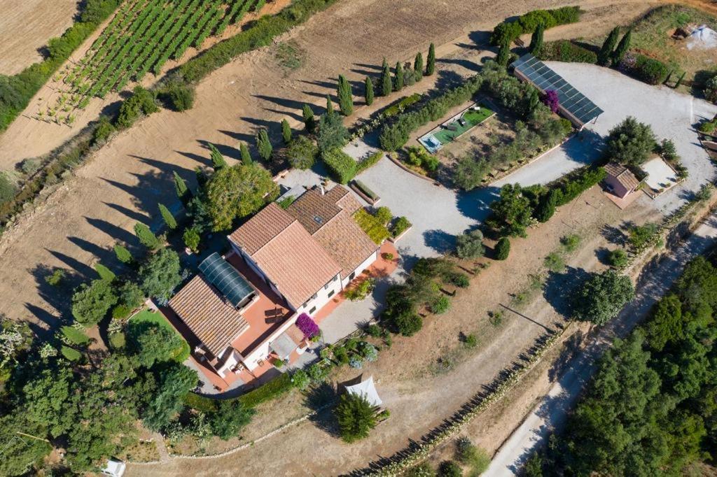 Casale Le Pitte Villa Porto Azzurro Ngoại thất bức ảnh